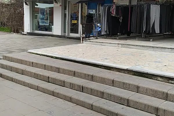 Yapı Kredi - Sefaköy İnönü Mahallesi - Resim 5