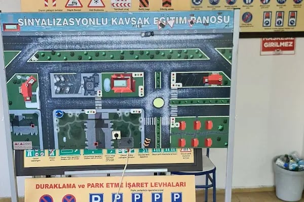 Özel çine madran motorlu taşıtlar sürücü kursu - Resim 18