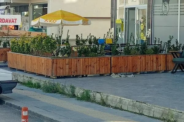 Yenikent Dentestetik Diş Polikliniği - Resim 19