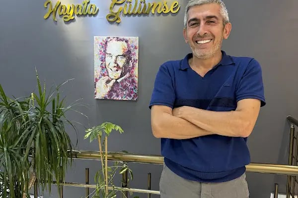 Yenikent Dentestetik Diş Polikliniği - Resim 20
