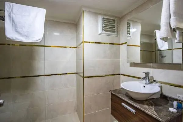 Madi Otel izmir - Resim 11