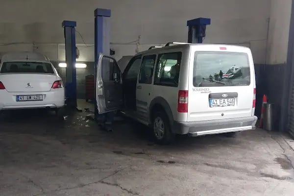 Ak Oto Özel Ford Servisi Hadi Ertuğ - Resim 13