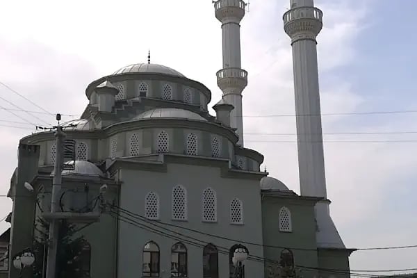 Harmancık Merkez Cami - Resim 1