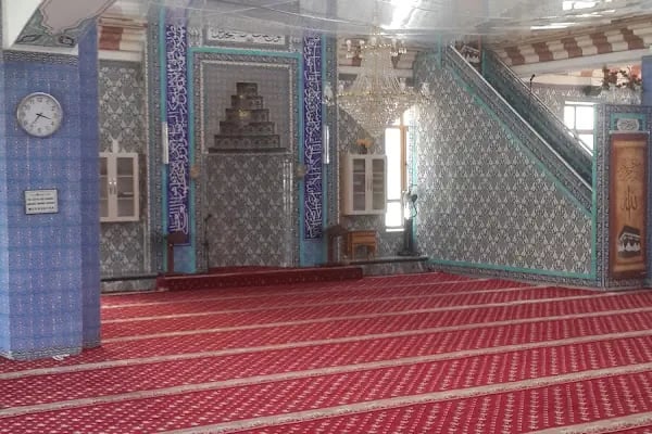 Harmancık Merkez Cami - Resim 18