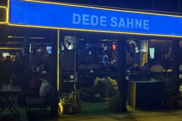 Dede Türkü Evi sahne - Resim 6