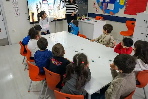 Güneşli Sınav Koleji Anaokulu İlkokul Ortaokul Anadolu ve Fen Lisesi - Resim 4