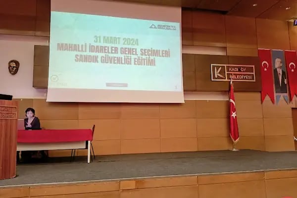 Kozyatağı Kültür Merkezi Konferans Salonu - Resim 13