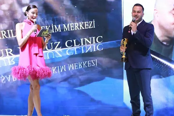 UĞUR YAVUZ CLİNİC SAÇ EKİMİ ( hair transplant ) - Resim 10