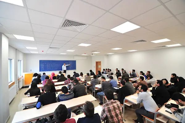 Bilgisayar Ve Bilişim Bilimleri Fakültesi - Resim 13