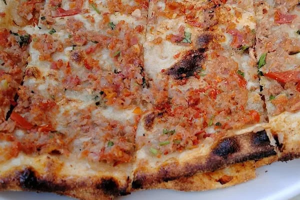Çamlıdere Pide Kebap ve Lahmacun Salonu - Resim 3