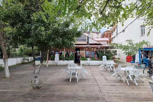 Salaş Kafe Bahçe - Resim 7