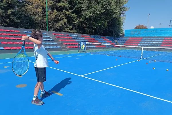 BULUT TENİS AKADEMİSİ KORTU - Resim 13