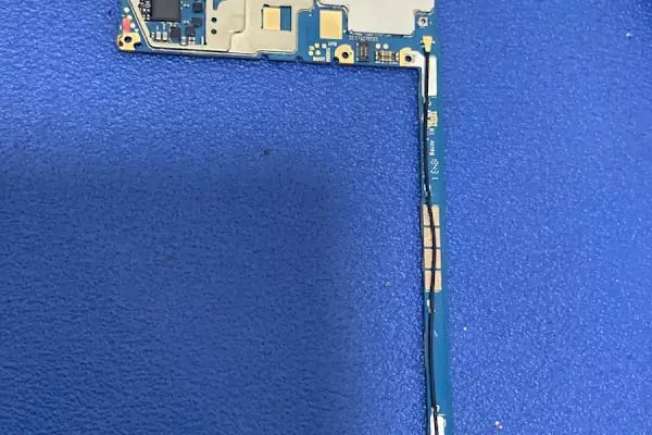 Huzur Cell İletişim Teknik Servis - Resim 9