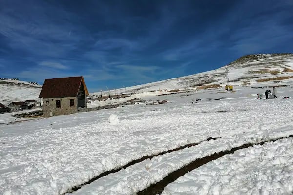 Niğde keten çimen kayak merkezi - Resim 6