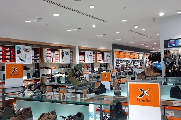 FLO Adapazarı Agora AVM Mağazası - Resim 8