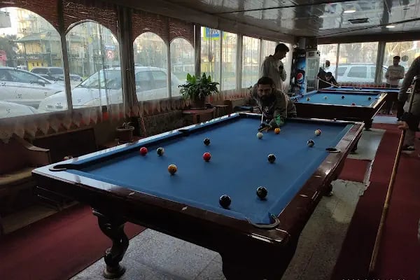 Junior Bilardo Salonu - Resim 1