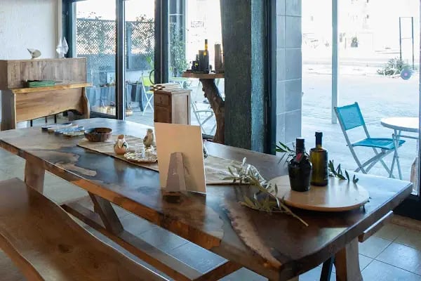 Goldenia Zeytinyağı Fabrika Satış Mağazası - Resim 12