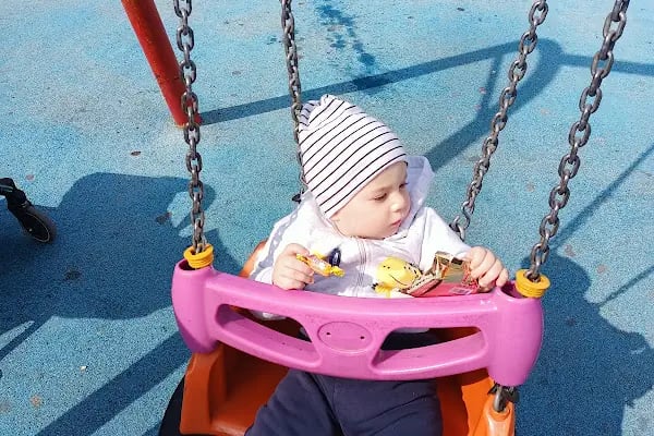 İzmir Büyükşehir Belediyesi Vali Parkı - Resim 6