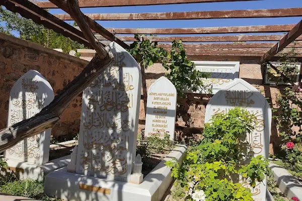 Somuncu Baba Türbesi - Resim 10