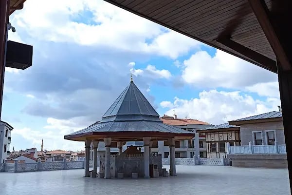 Somuncu Baba Türbesi - Resim 17