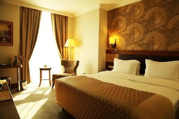 Armis Hotel - Resim 2