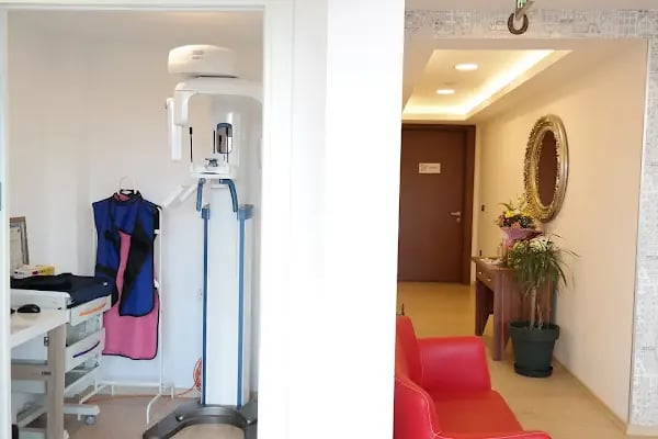 Özel İhsaniye Ağız ve Diş Sağlığı Polikliniği - Diş Hekimi - Bursa - Resim 5