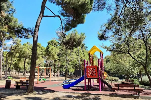 Florya Atatürk ormanı mazhar diker kapısı - Resim 1