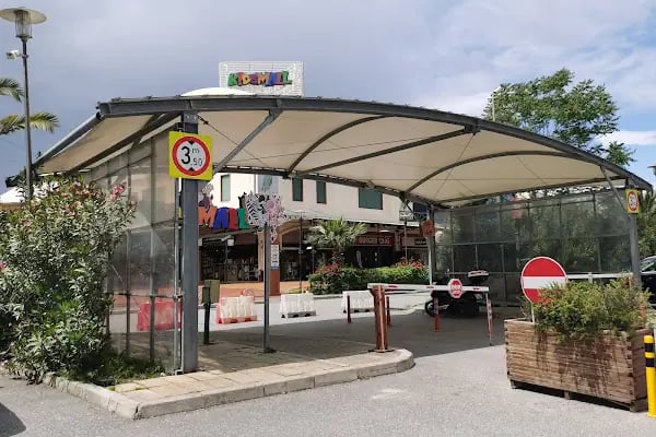 Cafe Mola - Resim 1