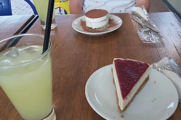 Cafe Mola - Resim 15