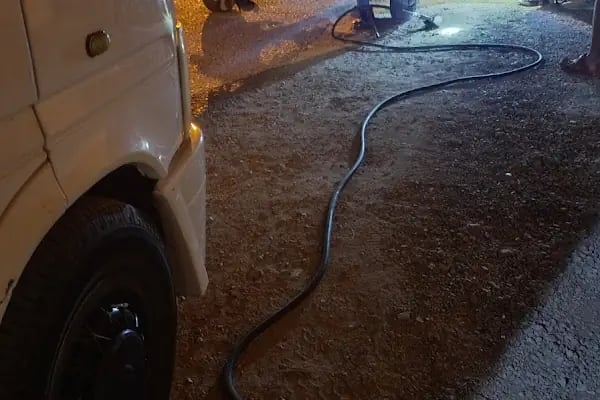 Faik ÖZYAY oto lastik yol yardım - Resim 9