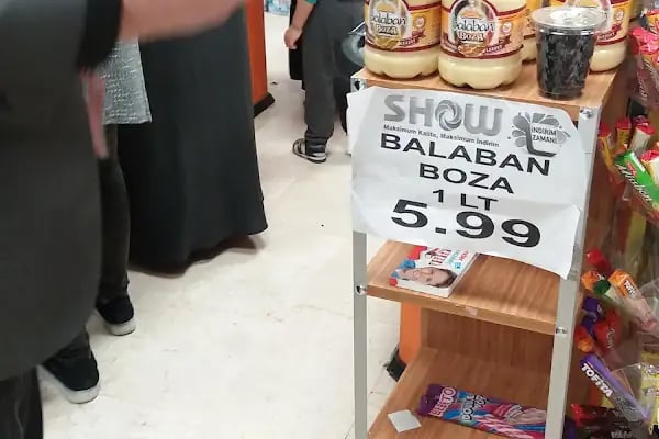 SHOW Market Reşitpaşa - Resim 3