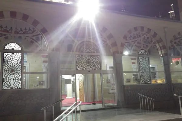 Selçuklu Merkez Cami - Resim 18