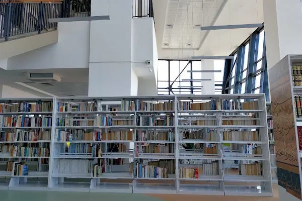Balıkesir Millet Kütüphanesi Ahmet Kot Kitaplığı - Resim 9