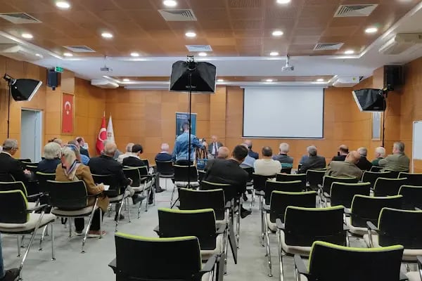 Balıkesir Millet Kütüphanesi Ahmet Kot Kitaplığı - Resim 19