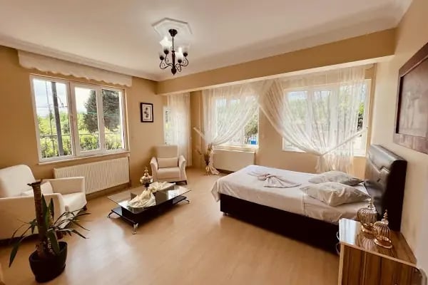 Work & Home Hotel Suites - Resim 2