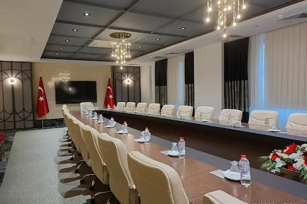 Adana Nezihe Yalvaç Uygulama Oteli - Resim 5