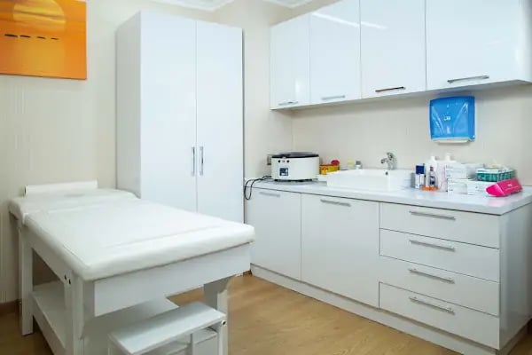 Avrupa Ortopedi Cerrahisi - Doç. Dr. Serhat MUTLU - Doç. Dr. Harun MUTLU - Resim 7