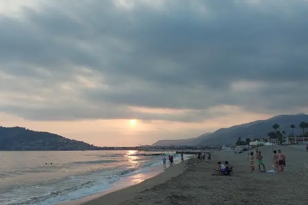 Alanya Beach Club N:7 - Resim 4