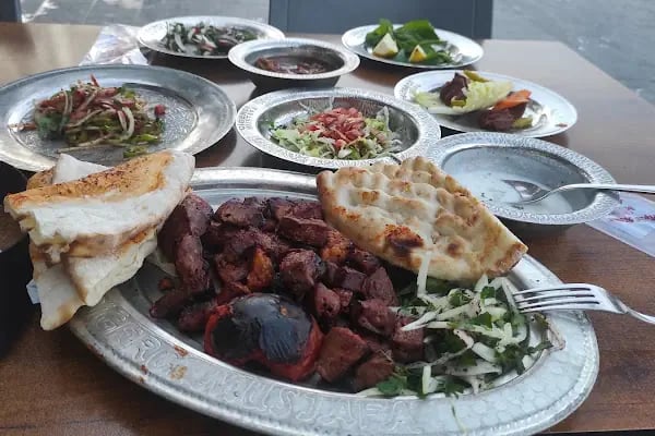Ciğerci Mustafa Kalealtı - Resim 3