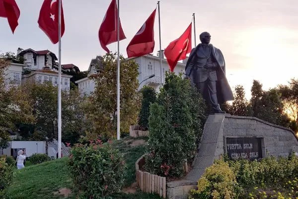 İDO Büyükada Deniz Otobüsü İskelesi - Resim 14