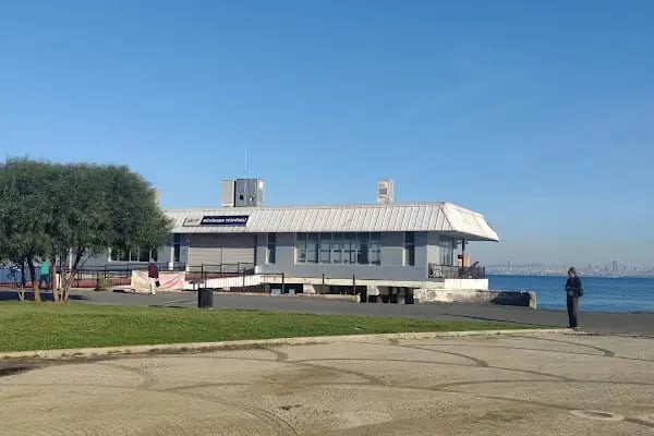 İDO Büyükada Deniz Otobüsü İskelesi - Resim 16
