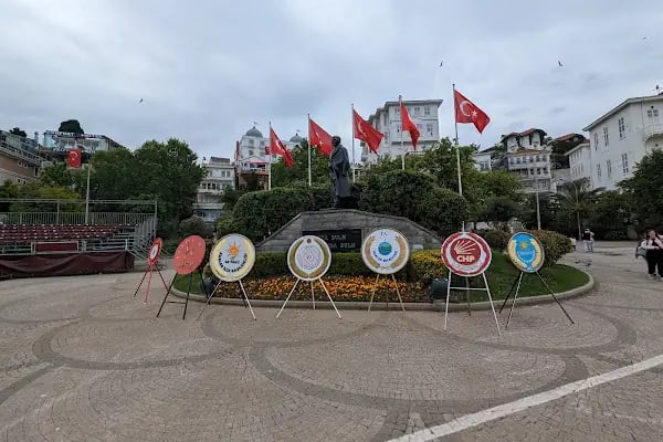 İDO Büyükada Deniz Otobüsü İskelesi - Resim 10