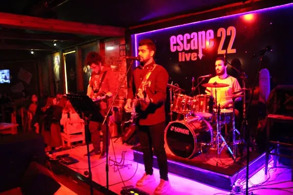 Escape 22 Bistro - Resim 20