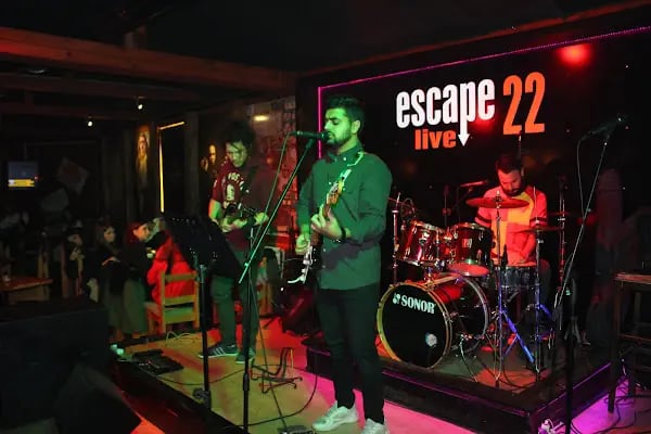 Escape 22 Bistro - Resim 19