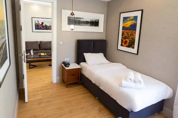 ALAN SUITES - Resim 13