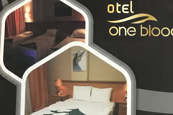 One Blood Hotel - Resim 14
