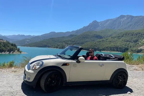 WOW RENT A CAR - Resim 3