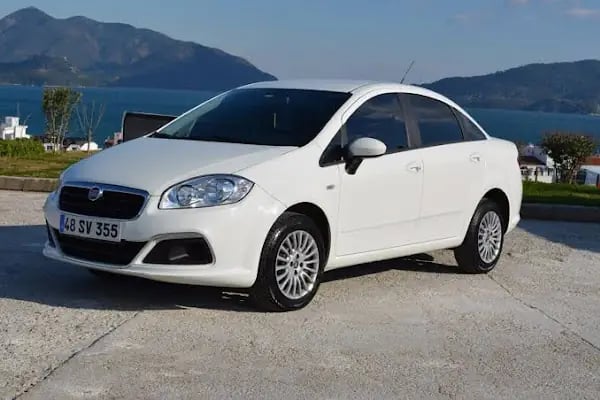 WOW RENT A CAR - Resim 6
