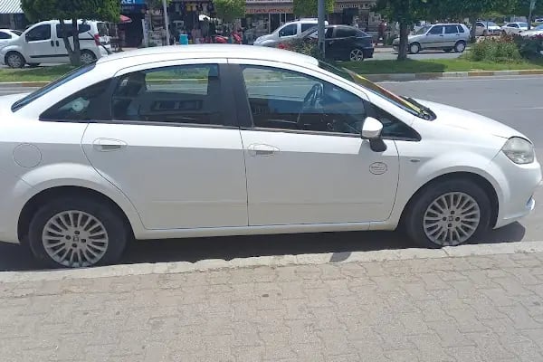 WOW RENT A CAR - Resim 10