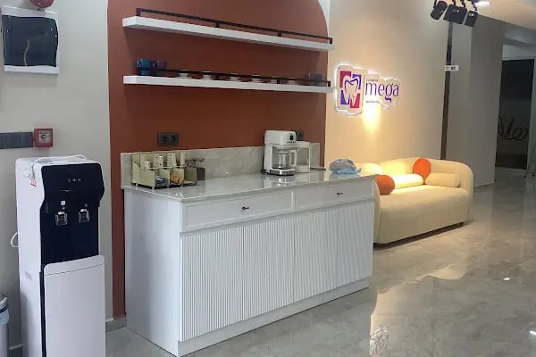 Özel ÇUKUROVA MEGA Ağız ve Diş Sağlığı Polikliniği - Resim 7